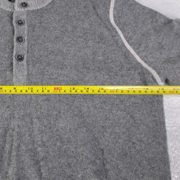 Banana Republic Mens Todd & Duncan 100% Scottish Cashmere Gray Sweater Sz Small - Picture 9 of 13